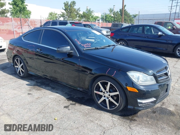 2015 Mercedes-Benz C 250 with VIN WDDGJ4HB7FG390528, listed as a IAAI auction lot 42608653 with 126,314 mi miles and . Bid and sale history available at DreamBid. Image 1.