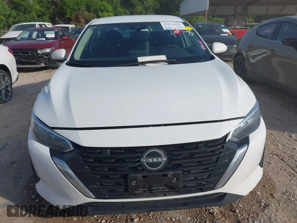 2024 Nissan Sentra SV with VIN 3N1AB8CV0RY292369, listed as a IAAI auction lot 42014066 with 39,517 mi miles and . Bid and sale history available at DreamBid. Image 12.
