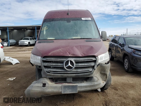 2020 Mercedes-Benz Sprinter Cargo with VIN W1Y70BGY2LT025308, listed as a Copart auction lot 77885824 with 64,196 mi miles and Salvage Title. Bid and sale history available at DreamBid. Image 5.