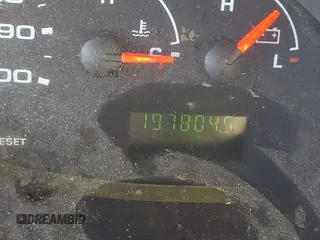2006 Ford Econoline Passenger XL с VIN 1FBNE31L16HA53256, выставлен на аукционе IAAI как лот 41803688 с пробегом 197 804 миль миль и . История ставок и продаж доступна на DreamBid. Изображение 16.