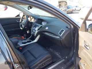 2018 Acura TLX with VIN 19UUB1F31JA011086, listed as a IAAI auction lot 42125299 with 115,171 mi miles and . Bid and sale history available at carsss.com. Image 5.