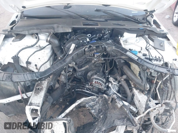 2016 Audi A4 Premium z VIN WAUAFAFL4GN008607, wystawiony jako IAAI lot #42289079 z przebiegiem Nie podano mil oraz . Historia ofert i sprzedaży dostępna na DreamBid. Obrazek 10.