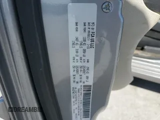 2015 Chrysler Town & Country LX with VIN 2C4RC1AG2FR677596, listed as a Copart auction lot 52257765 with 193,937 mi miles and Salvage Title. Bid and sale history available at carsss.com. Image 16.