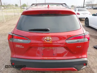 2022 Toyota Corolla Cross XLE с VIN 7MUDAAAG4NV032461, выставлен на аукционе IAAI как лот 41925376 с пробегом 18 602 миль миль и . История ставок и продаж доступна на DreamBid. Изображение 16.