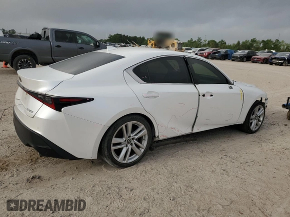 2021 Lexus IS 300 z VIN JTHCA1D28M5116162, wystawiony jako Copart lot #51757005 z przebiegiem 59 965 mil mil oraz Szkoda całkowita • Salvage title. Historia ofert i sprzedaży dostępna na DreamBid. Obrazek 3.