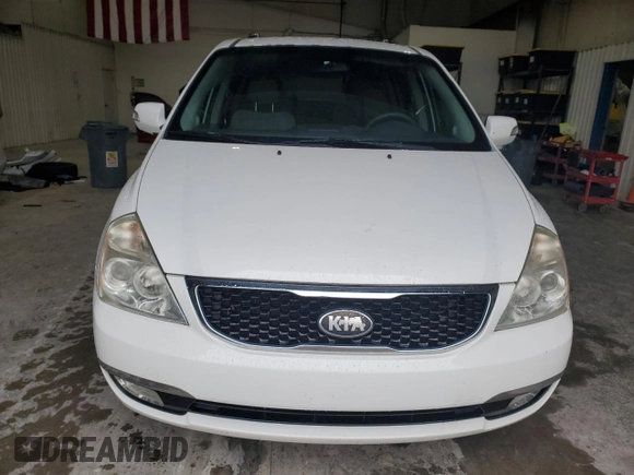2014 Kia Sedona LX with VIN KNDMG4C73E6544770, listed as a Copart auction lot 51754985 with 183,781 mi miles and Clean Title. Bid and sale history available at carsss.com. Image 5.