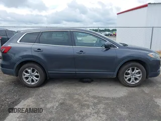 2014 Mazda CX-9 Touring z VIN JM3TB2CAXE0445450, wystawiony jako IAAI lot #42477260 z przebiegiem 139 583 mil mil oraz . Historia ofert i sprzedaży dostępna na DreamBid. Obrazek 17.