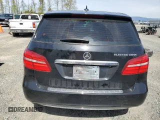 2015 Mercedes-Benz B Electric Drive with VIN WDDVP9AB1FJ004914, listed as a Copart auction lot 52961115 with 52,963 mi miles and Clean Title. Bid and sale history available at DreamBid. Image 6.