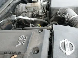 2015 Nissan Frontier SV z VIN 1N6AD0FV8FN721994, wystawiony jako IAAI lot #43502895 z przebiegiem 126 824 mil mil oraz . Historia ofert i sprzedaży dostępna na DreamBid. Obrazek 20.