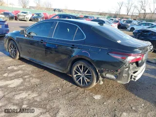 2021 Toyota Camry SE Nightshade with VIN 4T1G11AK7MU574557, listed as a IAAI auction lot 41111326 with 103,019 mi miles. Bid and sale history available at carsss.com. Image 3.