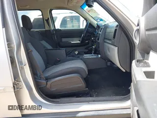 2008 Dodge Nitro SLT with VIN 1D8GT58KX8W100870, listed as a IAAI auction lot 42520804 with 167,043 mi miles and . Bid and sale history available at DreamBid. Image 5.