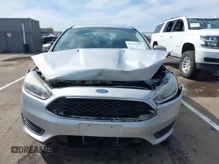 2015 Ford Focus SE with VIN 1FADP3F24FL203509, listed as a IAAI auction lot 41765582 with 139,856 mi miles. Bid and sale history available at carsss.com. Image 12.