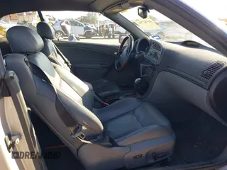 2004 Saab 9-3 Arc z VIN YS3FD79Y146010323, wystawiony jako IAAI lot #41482766 z przebiegiem 71 017 mil mil oraz . Historia ofert i sprzedaży dostępna na DreamBid. Obrazek 5.