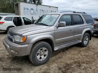 2001 Toyota 4Runner Limited with VIN JT3HN87R410334089, listed as a Copart auction lot 41835795 with 204,697 mi miles and Salvage Title. Bid and sale history available at carsss.com. Image 1.