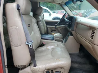 2002 Chevrolet Avalanche z VIN 3GNEK13T12G297684, wystawiony jako Copart lot #54044065 z przebiegiem 246 763 mil mil oraz Szkoda całkowita • Salvage title. Historia ofert i sprzedaży dostępna na DreamBid. Obrazek 7.