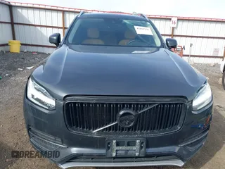 2016 Volvo XC90 T6 Momentum with VIN YV4A22PK0G1089068, listed as a IAAI auction lot 41819356 with 122,259 mi miles. Bid and sale history available at carsss.com. Image 12.