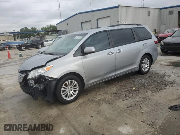 2017 Toyota Sienna XLE Auto Access Seat with VIN 5TDYZ3DC5HS836006, listed as a Copart auction lot 51231435 with 63,342 mi miles and Salvage Title. Bid and sale history available at DreamBid. Image 1.