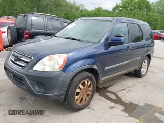 2005 Honda CR-V EX with VIN SHSRD78825U300526, listed as a IAAI auction lot 42146773 with 263,078 mi miles. Bid and sale history available at carsss.com. Image 2.