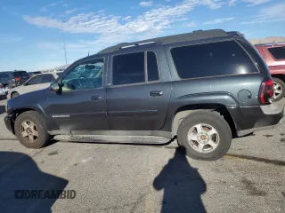 2004 Chevrolet TrailBlazer EXT LT with VIN 1GNET16P946208721, listed as a Copart auction lot 82648204 with 209,910 mi miles and Salvage Title. Bid and sale history available at carsss.com. Image 2.