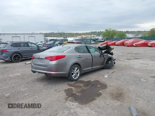 2013 Kia Optima EX z VIN 5XXGN4A77DG111541, wystawiony jako IAAI lot #42076690 z przebiegiem Nie podano mil oraz . Historia ofert i sprzedaży dostępna na DreamBid. Obrazek 4.