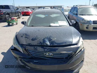2015 Hyundai Sonata Limited with VIN 5NPE34AF9FH189704, listed as a IAAI auction lot 41774078 with 175,042 mi miles and . Bid and sale history available at carsss.com. Image 12.