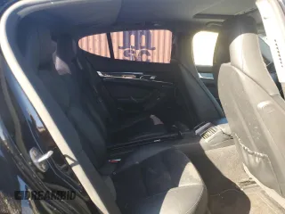 2013 Porsche Panamera S Hybrid с VIN WP0AD2A75DL045374, выставлен на аукционе Copart как лот 75343984 с пробегом 99 047 миль миль и Чистый • Clean title. История ставок и продаж доступна на DreamBid. Изображение 10.