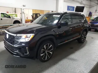 2024 Volkswagen Atlas SEL Premium R-Line z VIN 1V2FR2CA6RC520892, wystawiony jako Copart lot #60620245 z przebiegiem 18 207 mil mil oraz Czysty tytuł • Clean title. Historia ofert i sprzedaży dostępna na DreamBid. Obrazek 1.