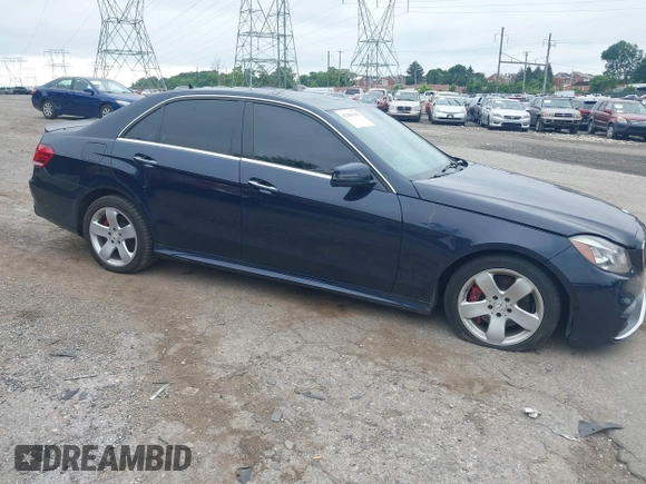 2014 Mercedes-Benz E 350 Luxury with VIN WDDHF8JB0EB021738, listed as a IAAI auction lot 42461502 with 95,209 mi miles and . Bid and sale history available at DreamBid. Image 1.