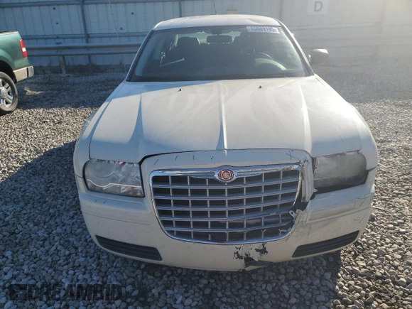 2008 Chrysler 300 LX with VIN 2C3KA43R38H105313, listed as a Copart auction lot 45889195 with 120,151 mi miles and Salvage Title. Bid and sale history available at carsss.com. Image 11.