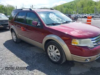 2008 Ford Taurus X Eddie Bauer z VIN 1FMDK07W58GA20586, wystawiony jako IAAI lot #42174308 z przebiegiem 291 158 mil mil oraz . Historia ofert i sprzedaży dostępna na DreamBid. Obrazek 1.