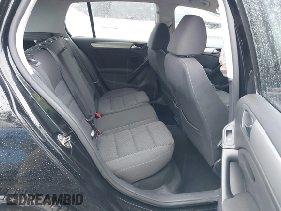 2012 Volkswagen Golf TDI с VIN WVWDM7AJ0CW327392, выставлен на аукционе IAAI как лот 41597767 с пробегом 150 391 миль миль и . История ставок и продаж доступна на DreamBid. Изображение 8.