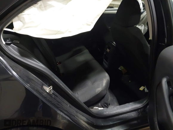 2015 Volkswagen Jetta SE с VIN 3VWD17AJ2FM267464, выставлен на аукционе IAAI как лот 41538172 с пробегом 113 454 миль миль и . История ставок и продаж доступна на DreamBid. Изображение 8.