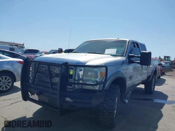 2012 Ford F-250 XL z VIN 1FT7W2BT7CEB38710, wystawiony jako IAAI lot #42003398 z przebiegiem 315 906 mil mil oraz . Historia ofert i sprzedaży dostępna na DreamBid. Obrazek 17.