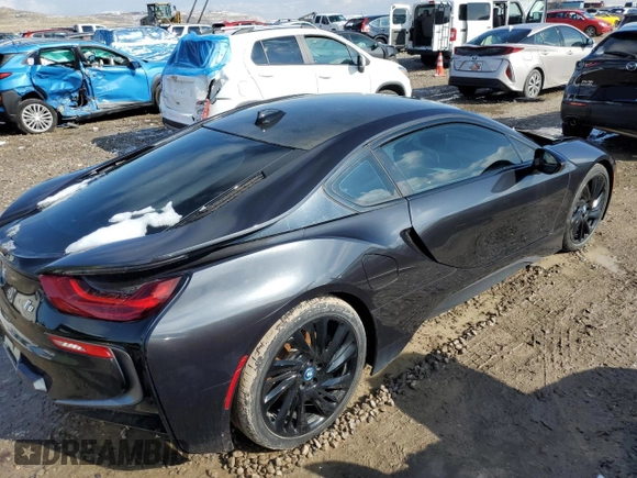 2015 BMW i8 z VIN WBY2Z2C51FV392465, wystawiony jako Copart lot #46313565 z przebiegiem Nie podano mil oraz Czysty tytuł • Clean title. Historia ofert i sprzedaży dostępna na DreamBid. Obrazek 3.