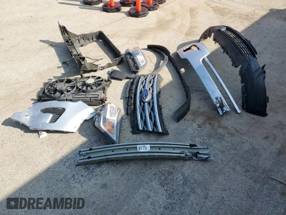 2019 Ford Explorer z VIN 1FM5K8B88KGA08869, wystawiony jako Copart lot #66892004 z przebiegiem 86 571 mil mil oraz Szkoda całkowita • Salvage title. Historia ofert i sprzedaży dostępna na DreamBid. Obrazek 13.