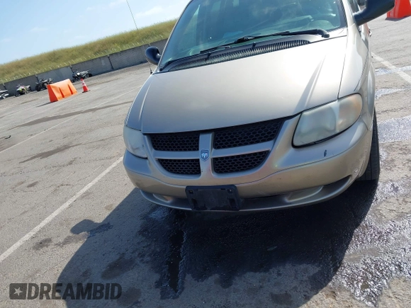 2003 Dodge Caravan Sport with VIN 2D4GP44R73R279132, listed as a IAAI auction lot 42100140 with 218,201 mi miles and . Bid and sale history available at carsss.com. Image 12.