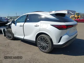 2023 Lexus RX 350 z VIN 2T2BAMCA7PC030674, wystawiony jako IAAI lot #41675352 z przebiegiem 13 337 mil mil oraz . Historia ofert i sprzedaży dostępna na DreamBid. Obrazek 3.
