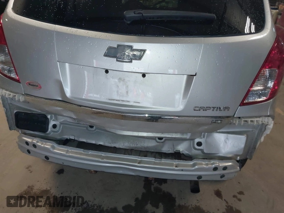2014 Chevrolet Captiva Sport LTZ with VIN 3GNAL4EK6ES579015, listed as a IAAI auction lot 41704808 with 107,492 mi miles. Bid and sale history available at carsss.com. Image 6.
