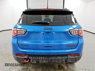 2025 Jeep Compass Trailhawk with VIN 3C4NJDDN0ST536792, listed as a Copart auction lot 61690425 with 14,512 mi miles and Clean title. Bid and sale history available at DreamBid. Image 6.