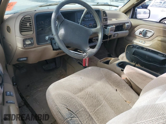 1995 GMC Sierra 1500 z VIN 2GTEK19K1S1561454, wystawiony jako Copart lot #47128465 z przebiegiem 178 963 mil mil oraz Szkody całkowita. Historia ofert i sprzedaży dostępna na DreamBid. Obrazek 8.
