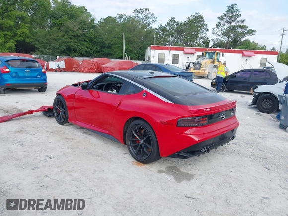 2025 Nissan Z Performance with VIN JN1BZ4BH2SM411231, listed as a IAAI auction lot 42030511 with 251 mi miles and . Bid and sale history available at DreamBid. Image 3.