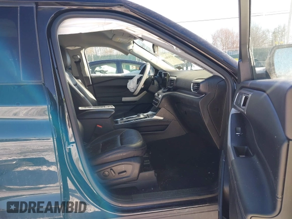 2024 Ford Explorer XLT z VIN 1FMSK8DH0RGA31329, wystawiony jako IAAI lot #41343866 z przebiegiem 20 990 mil mil oraz . Historia ofert i sprzedaży dostępna na DreamBid. Obrazek 5.