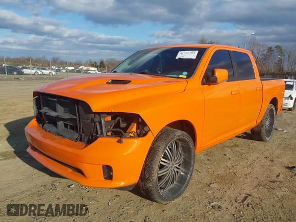 2017 Ram 1500 Night z VIN 1C6RR7MT6HS570778, wystawiony jako IAAI lot #41596704 z przebiegiem 122 878 mil mil oraz . Historia ofert i sprzedaży dostępna na DreamBid. Obrazek 18.