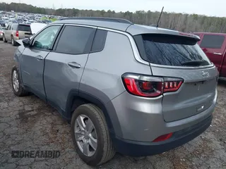2022 Jeep Compass Latitude with VIN 3C4NJCBB9NT192399, listed as a IAAI auction lot 41598989 with 48,223 mi miles and . Bid and sale history available at carsss.com. Image 3.
