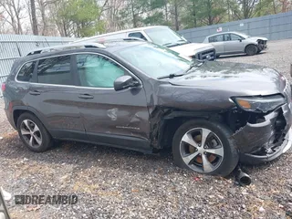 2019 Jeep Cherokee Limited with VIN 1C4PJMDX1KD246383, listed as a IAAI auction lot 41964483 with 75,480 mi miles and . Bid and sale history available at DreamBid. Image 13.