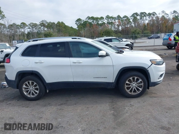 2019 Jeep Cherokee Latitude with VIN 1C4PJMCX0KD336934, listed as a IAAI auction lot 41172828 with 47,477 mi miles. Bid and sale history available at carsss.com. Image 13.