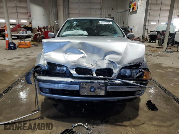 2000 BMW 5 Series 528iA with VIN WBADM6343YGU14817, listed as a Copart auction lot 41567125 with 0 mi miles and Salvage Title. Bid and sale history available at carsss.com. Image 5.