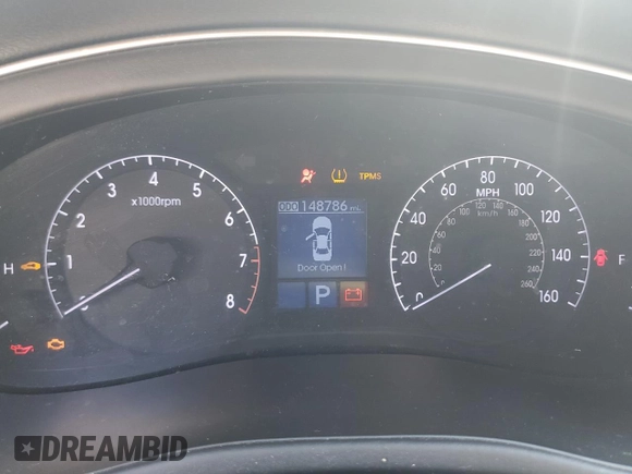 2013 Hyundai Genesis 3.8L with VIN KMHGC4DD1DU222020, listed as a Copart auction lot 72063904 with 148,786 mi miles and Clean Title. Bid and sale history available at carsss.com. Image 9.