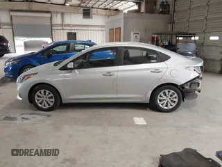2019 Hyundai Accent SE with VIN 3KPC24A39KE077354, listed as a IAAI auction lot 42592785 with 190,521 mi miles and . Bid and sale history available at DreamBid. Image 14.