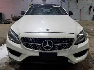 2018 Mercedes-Benz C 300 with VIN WDDWJ4KB4JF606547, listed as a Copart auction lot 42483995 with 82,083 mi miles and Salvage title. Bid and sale history available at DreamBid. Image 5.
